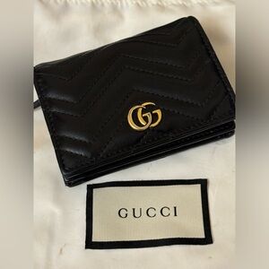 Gucci bifold wallet